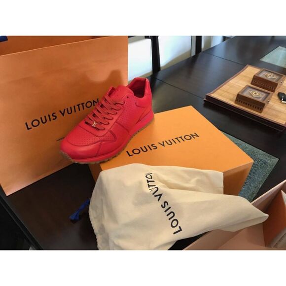 Size 8 - Louis Vuitton Run Away x Supreme Red Gum 2017 - Model: FD0137 - Picture 2 of 6